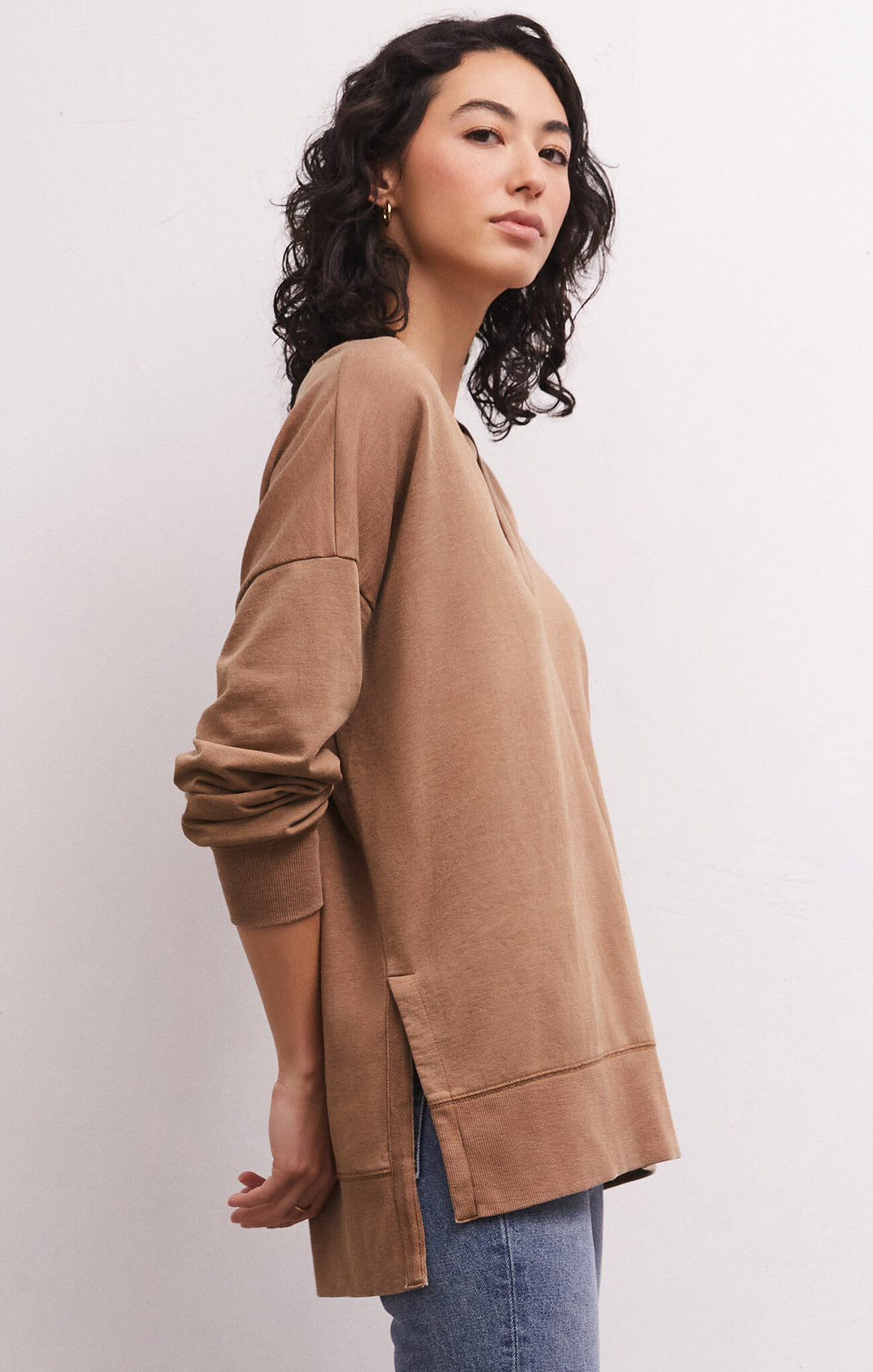完売品【新品】ENFOLD V-NECK LAYERED PULLOVER Z SUPPLY Modern V neck weekender Mink – Surfko